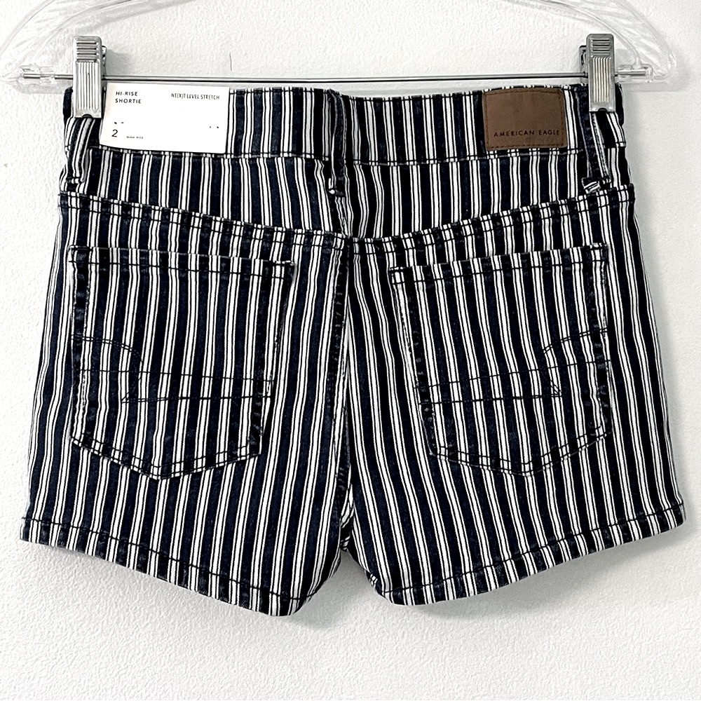 American Eagle Shorts, Sz 2 - Picture 2 of 5